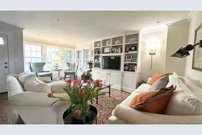 35 High Street, Locust Valley, NY 11560 - Photo 3