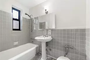 282 E 35th St, Brooklyn, NY 11203 - Photo 9