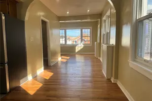 107-12 164th St, Jamaica, NY 11433 - Photo 3