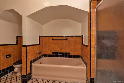 141 05 59th Avenue, Flushing, NY 11355 - Photo 15
