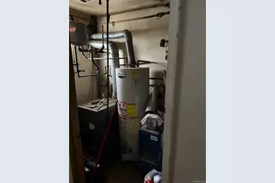 3800 Bronxwood Avenue, Bronx, NY 10469 - Photo 9