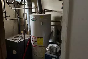 3800 Bronxwood Ave, Bronx, NY 10469 - Photo 9