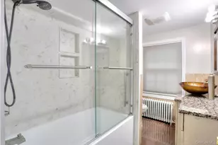 15 Woodland Pl, Airmont, NY 10952 - Photo 17