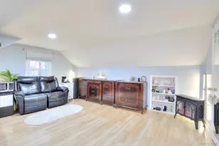 15 Woodland Pl, Airmont, NY 10952 - Photo 13