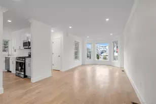 One Manhasset Ave, Port Washington, NY 11050 - Photo 5