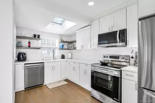 22 Bruce Ln, Farmingdale, NY 11735 - Photo 7