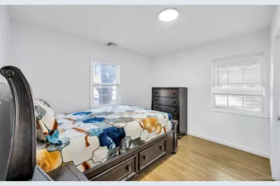 22 Bruce Lane, Farmingdale, NY 11735 - Photo 11