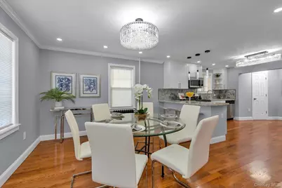 246 Wellington Road, Mineola, NY 11501 - Photo 7