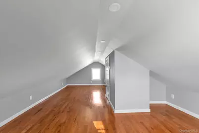 246 Wellington Road, Mineola, NY 11501 - Photo 21