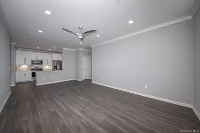 1 Charles Pond Drive #4-427, Coram, NY 11727 - Photo 7