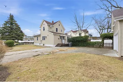 2984 Dorlon Place, Baldwin, NY 11510 - Photo 13