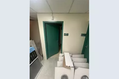 1055 E Tremont Avenue #Cellar, Bronx, NY 10460 - Photo 5