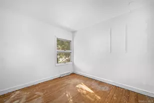 66 Deepdale Dr, Great Neck, NY 11021 - Photo 35