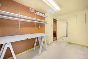 66 Deepdale Dr, Great Neck, NY 11021 - Photo 43