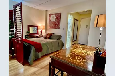 1 David #7L, Yonkers, NY 10701 - Photo 5