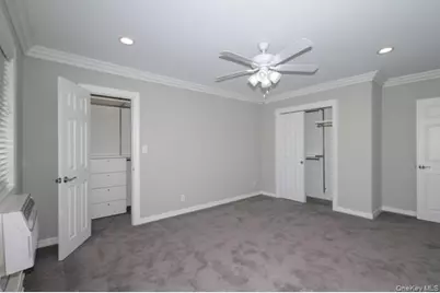 1 Williams Boulevard #4-2E, Lake Grove, NY 11755 - Photo 7