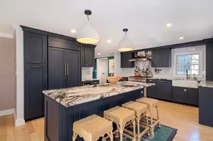 16 Bertha Pl, Irvington, NY 10533 - Photo 11