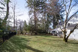 16 Bertha Pl, Irvington, NY 10533 - Photo 39