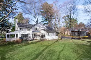 16 Bertha Pl, Irvington, NY 10533 - Photo 35