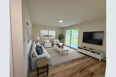 30 7th Street, Holbrook, NY 11741 - Photo 3