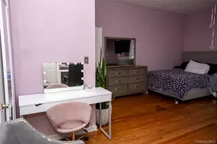 24 Whaley St, Freeport, NY 11520 - Photo 17