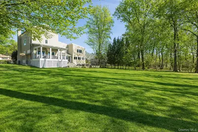 4 Trails End, Rye, NY 10580 - Photo 3