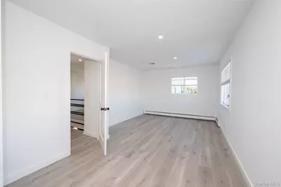 15 Roneck Court, Shirley, NY 11967 - Photo 33