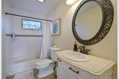 39 13th Avenue, Ronkonkoma, NY 11779 - Photo 19