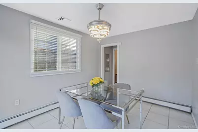 39 13th Avenue, Ronkonkoma, NY 11779 - Photo 13