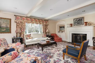 19 Amherst Road, Great Neck, NY 11021 - Photo 3