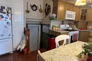 68 Howard Ave Ave, Freeport, NY 11520 - Photo 9