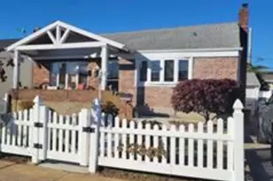 68 Howard Ave Ave, Freeport, NY 11520 - Photo 5