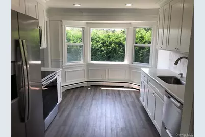 36 Cullen Avenue, Islip, NY 11751 - Photo 5