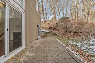 11 Pondview Close, Chappaqua, NY 10514 - Photo 35