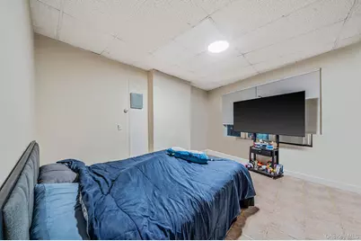 104-06 Jamaica Avenue, Richmond Hill, NY 11418 - Photo 17