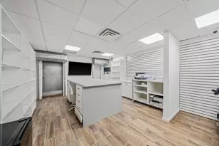 104-06 Jamaica Ave, Richmond Hill, NY 11418 - Photo 5