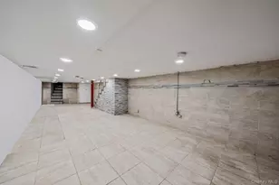 104-06 Jamaica Ave, Richmond Hill, NY 11418 - Photo 9