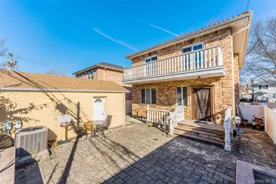 5312 199th Street, Fresh Meadows, NY 11365 - Photo 27