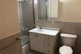 303 Main St, Port Washington, NY 11050 - Photo 5