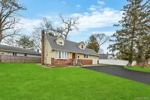 55 Amityville Rd, Melville, NY 11747 - Photo 3