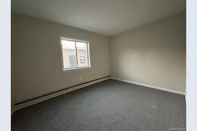 179 Orinoco Drive #1, Bay Shore, NY 11718 - Photo 5