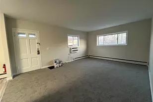 179 Orinoco Dr, Bay Shore, NY 11718 - Photo 7