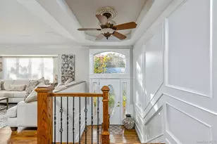 74 Lauren Ave, Dix Hills, NY 11746 - Photo 5