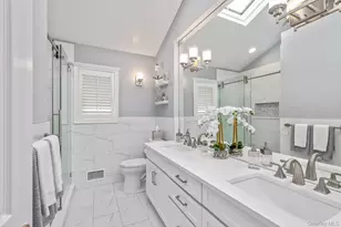 74 Lauren Ave, Dix Hills, NY 11746 - Photo 19