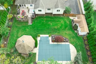 74 Lauren Ave, Dix Hills, NY 11746 - Photo 41