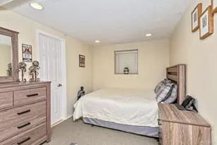 74 Lauren Ave, Dix Hills, NY 11746 - Photo 29