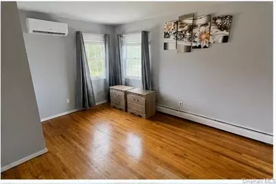 309 Sunrise Drive, Sayville, NY 11782 - Photo 9