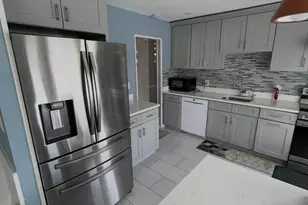 309 Sunrise Dr, Sayville, NY 11782 - Photo 5