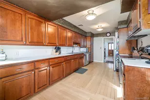 136 Greenway Rd, Long Beach, NY 11561 - Photo 11