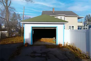 409 Baker St, Poughkeepsie, NY 12603 - Photo 21